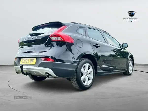 Used Volvo V40 SE 2013 Black Hatchback