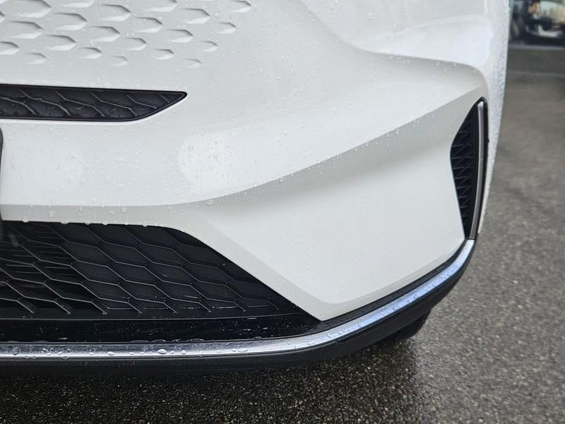 Used MG ZS Trophy Connect 130 kW (177 HP) 2024 White SUV