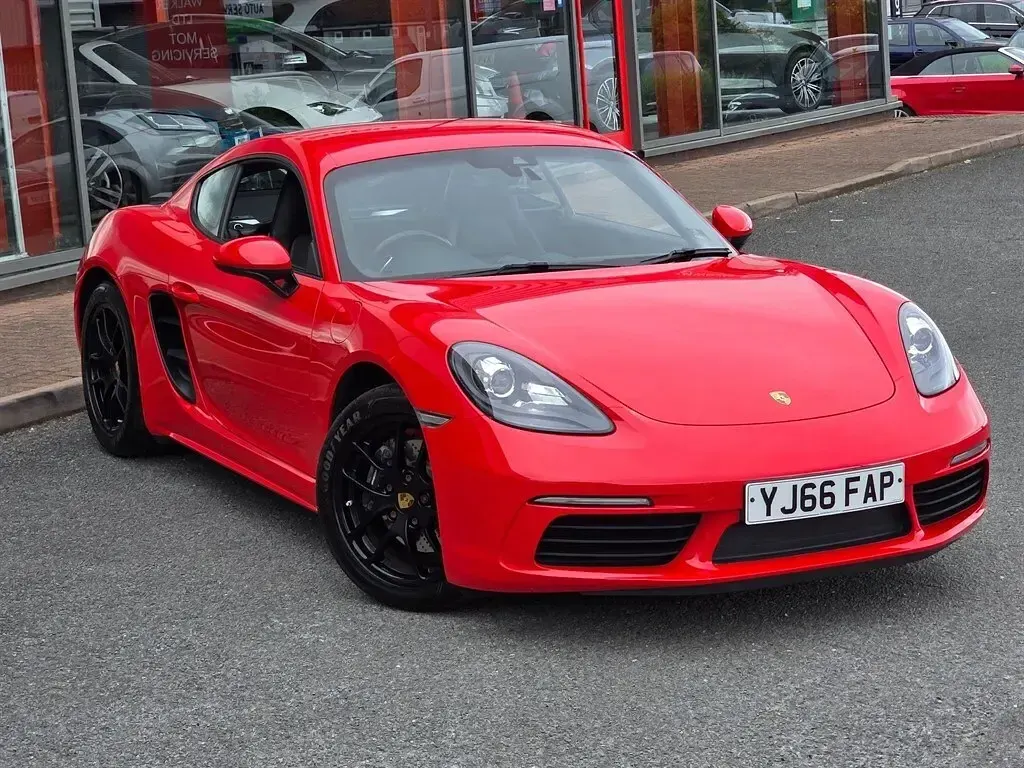 Used Porsche Cayman 2016 Red Coupe