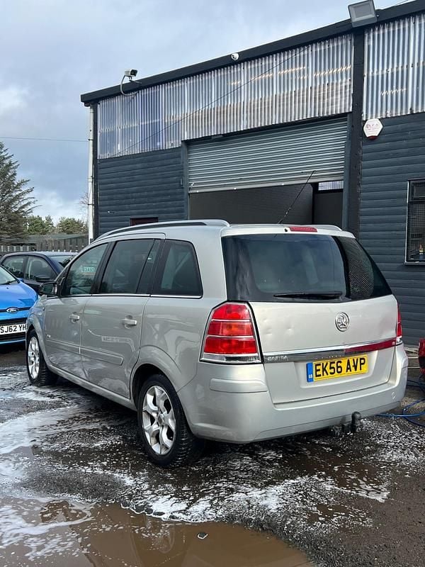 Used Vauxhall Zafira Design Edition 2006 Beige MPV
