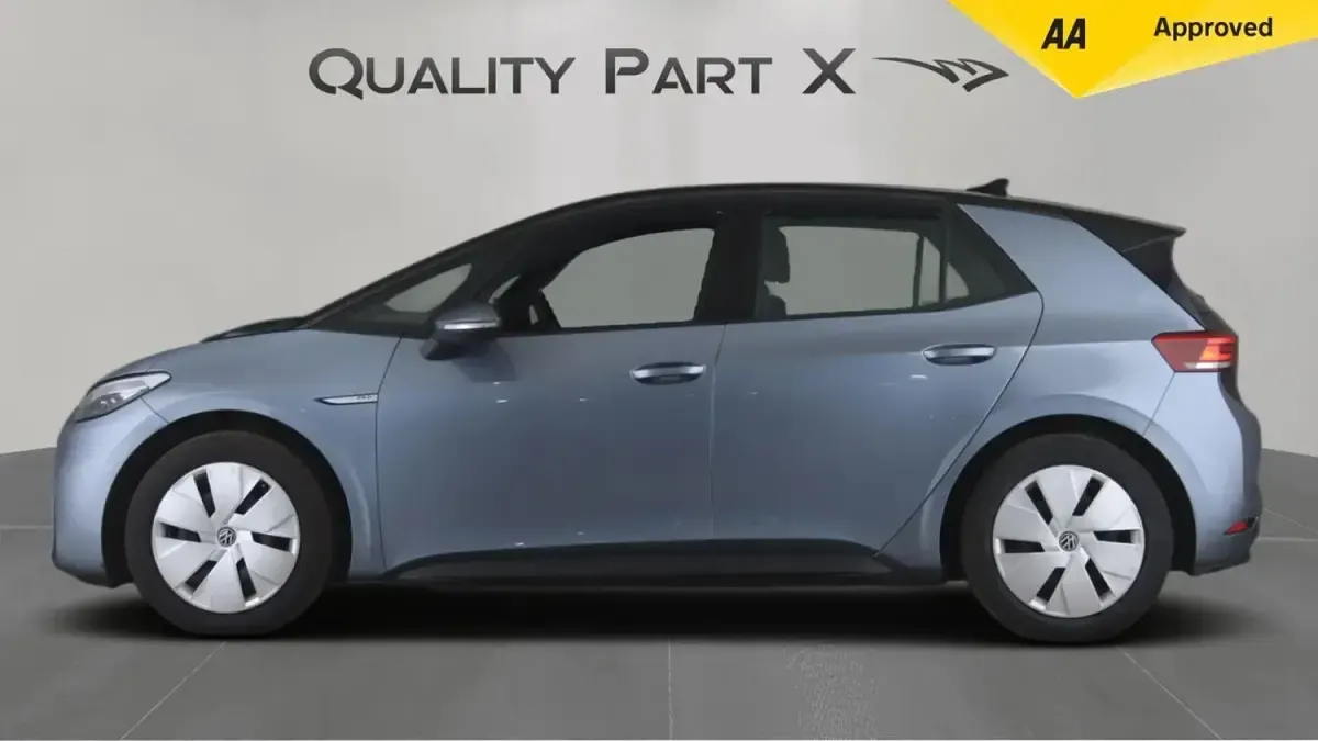 Used VW ID.3 Pro Performance 150 kW (204 HP) 2020 Blue Hatchback