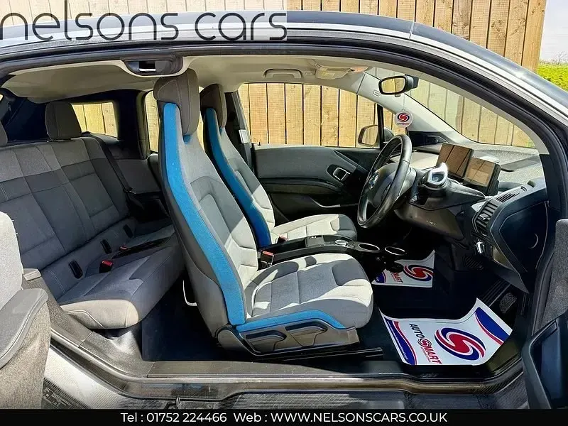 Używany BMW i3 125 kW (170 KM) 2021 Biały Hatchback