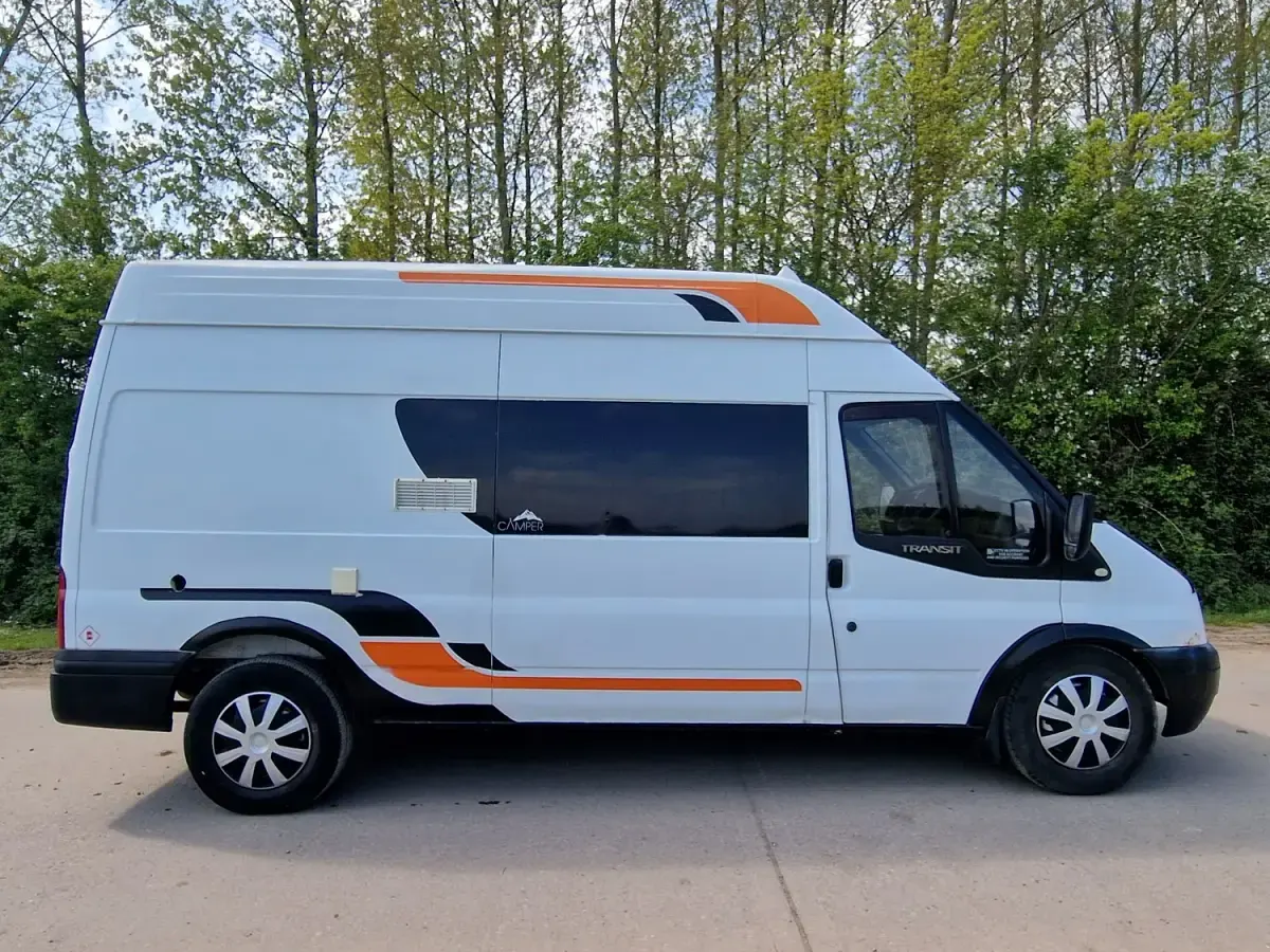 Używany Ford Transit 100 KM (73 kW) 2007 Biały Van