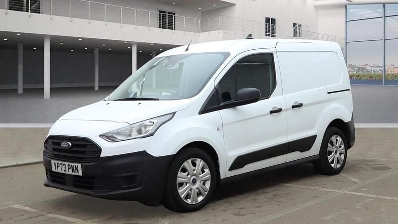 White Used 2023 Ford Transit Connect MPV | £12,995 (Good price) - Image 1/3