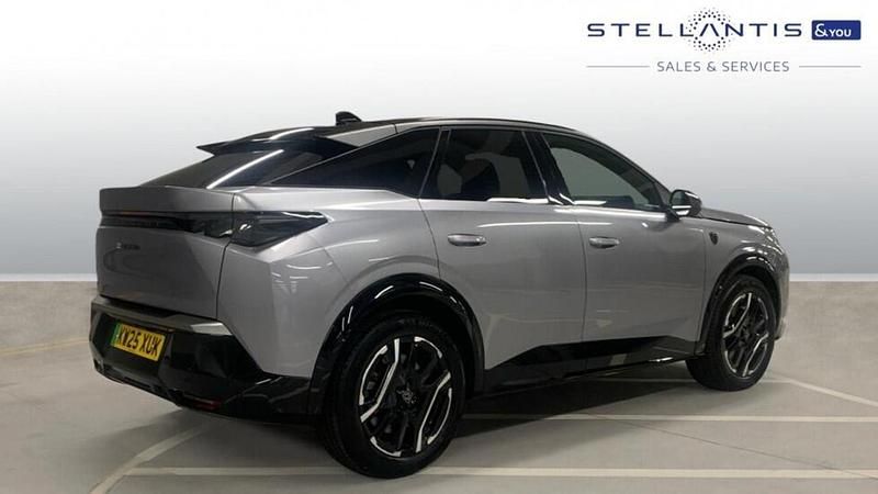 Used Peugeot e-3008 GT 152 kW (207 HP) 2025 Grey SUV