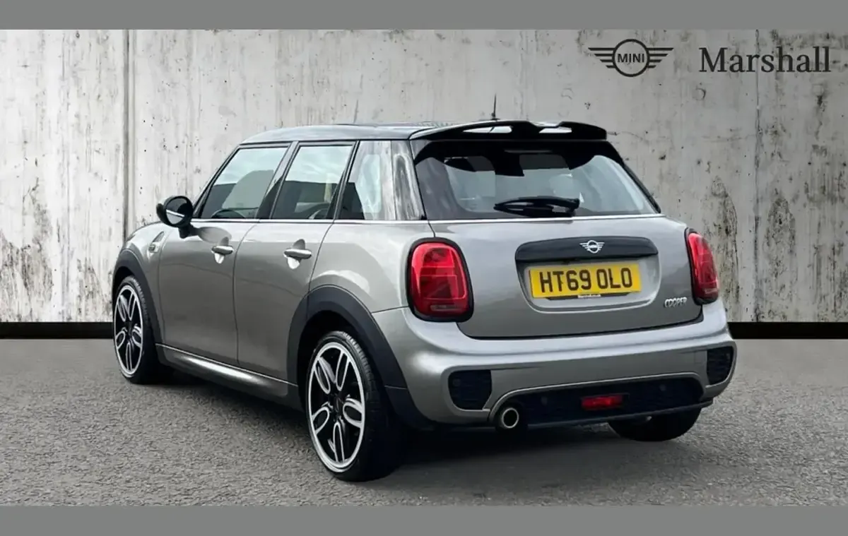Used Mini Cooper Hatch 134 HP (98 kW) 2020 Silver Hatchback