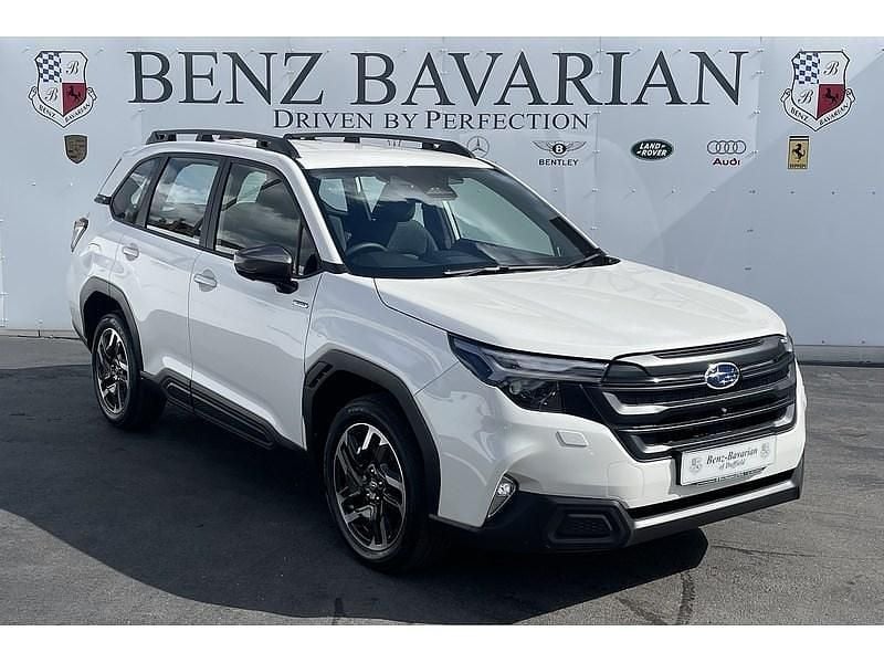 White New 2025 Subaru Forester SUV | £34,990 (Super price) - Image 1/4