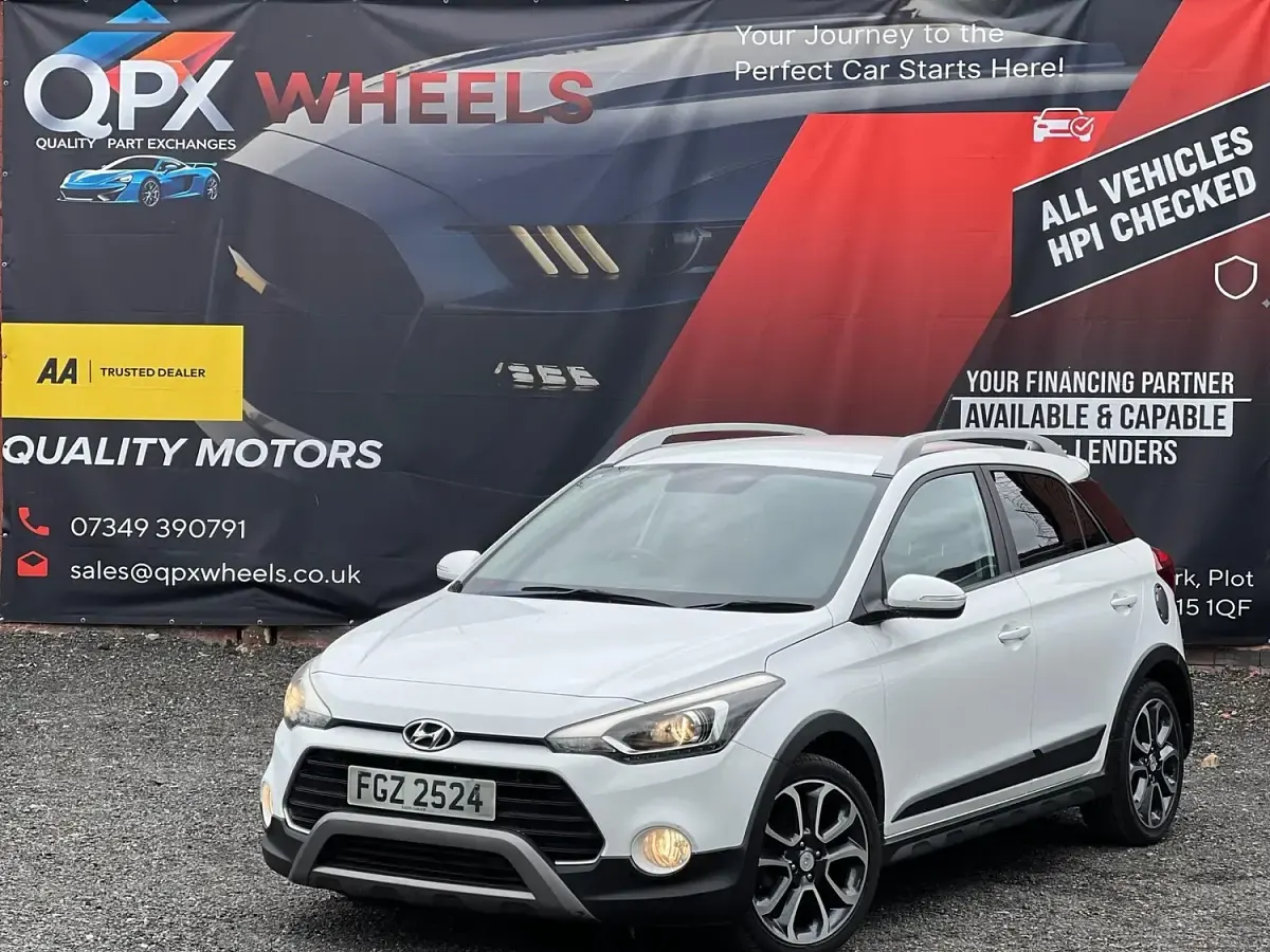 Used Hyundai i20 Active 2017 White Hatchback