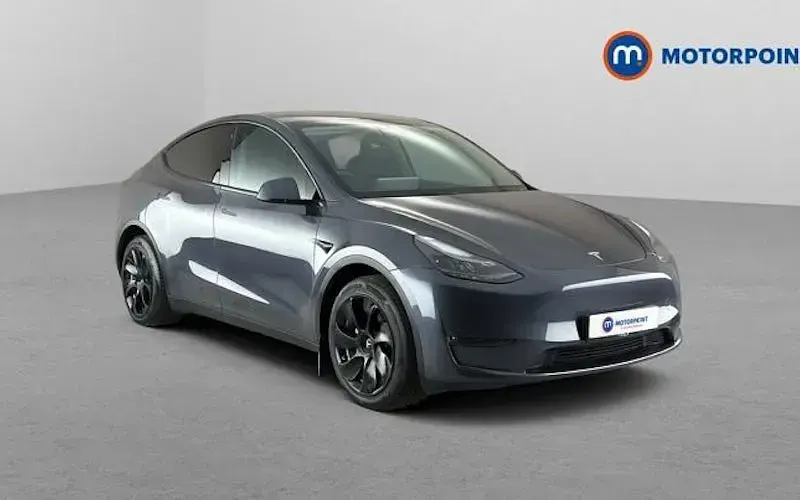 Used Tesla Model Y Long Range AWD 286 kW (389 HP) 2025 SUV
