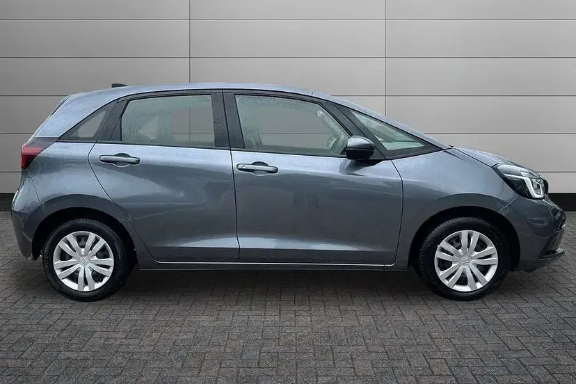 Used Honda Jazz Hybrid 109 HP (80 kW) 2021 Grey Hatchback