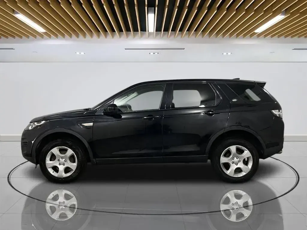 Used Land Rover Discovery Sport SE 148 HP (108 kW) 2019 Black SUV
