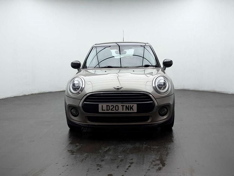 Used Mini Cooper Classic 136 HP (100 kW) 2020 Silver Hatchback