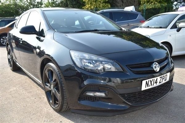 Black Used 2014 Vauxhall Astra Edition Hatchback | £3,995 (Fair price) - Image 1/4