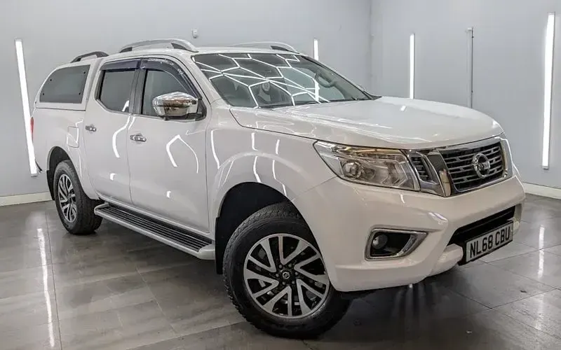 Begagnad Nissan Navara Tekna 190 HK (139 kW) 2019 Pickup