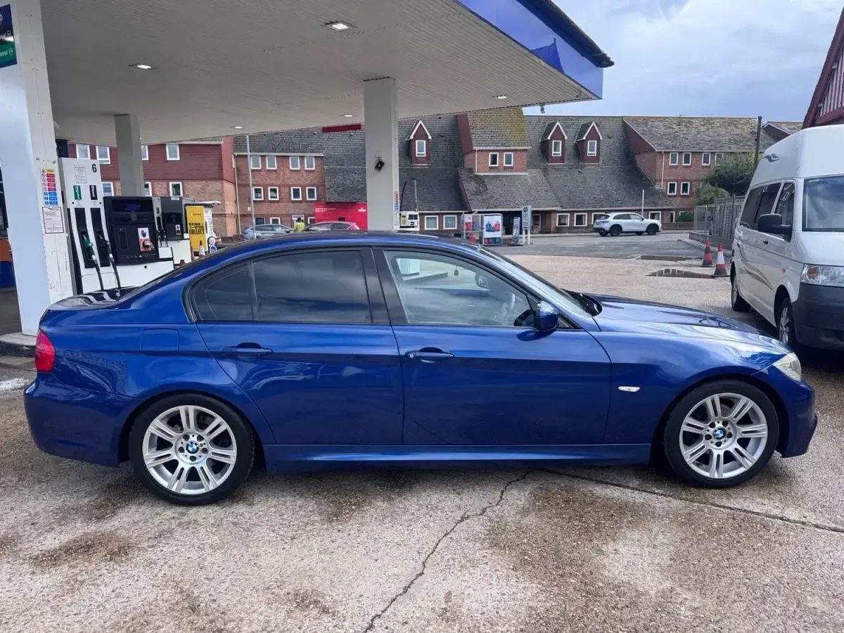 Used BMW 320 M Sport 2010 Blue Sedan
