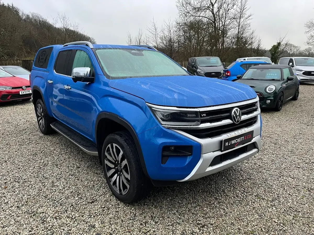 Used VW Amarok Aventura 237 HP (174 kW) 2024 Blue Pickup