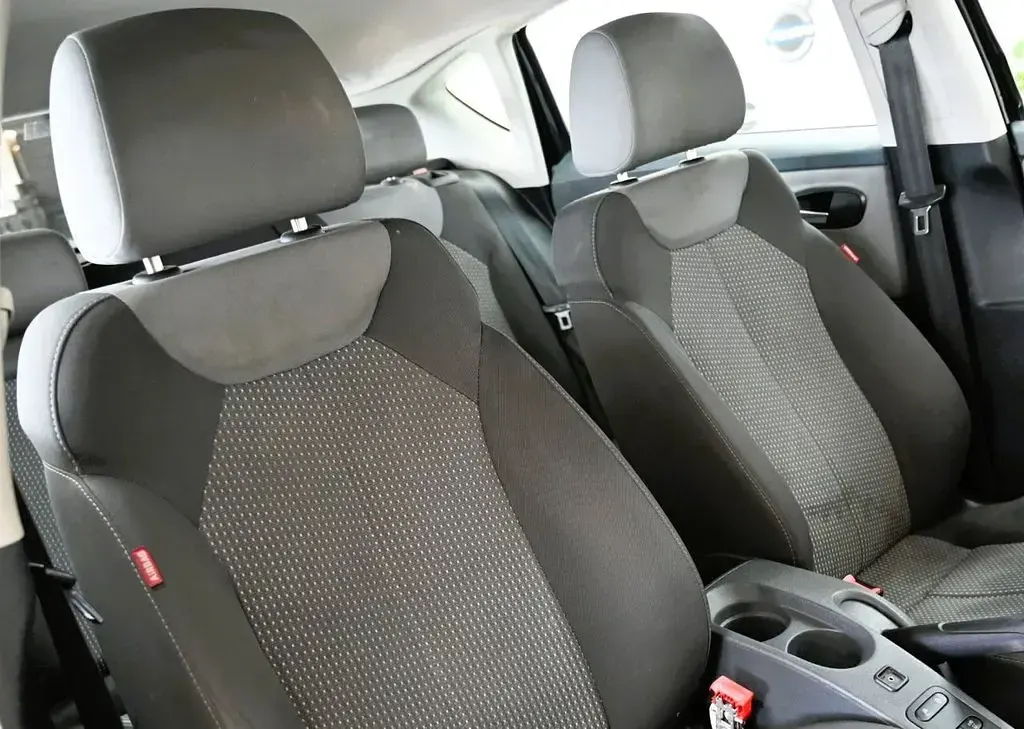 Used Seat Leon 85 HP (62 kW) 2009 Black Hatchback