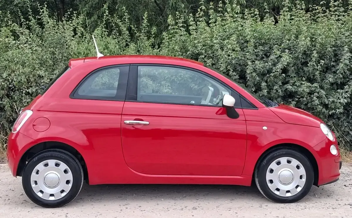 Used Fiat 500 69 HP (50 kW) 2014 Red Hatchback