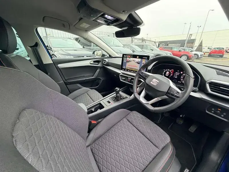 Used Seat Leon FR 2025 Blue Hatchback
