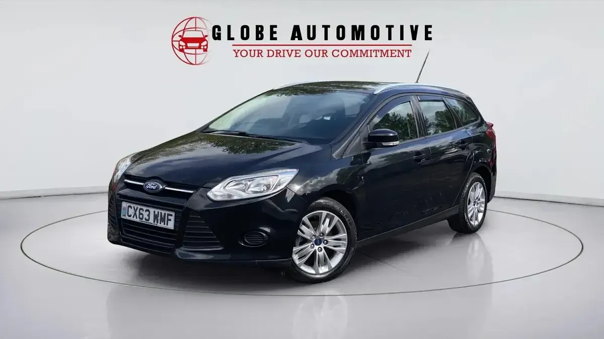 Used Ford Focus S 115 HP (84 kW) 2019 Black Estate