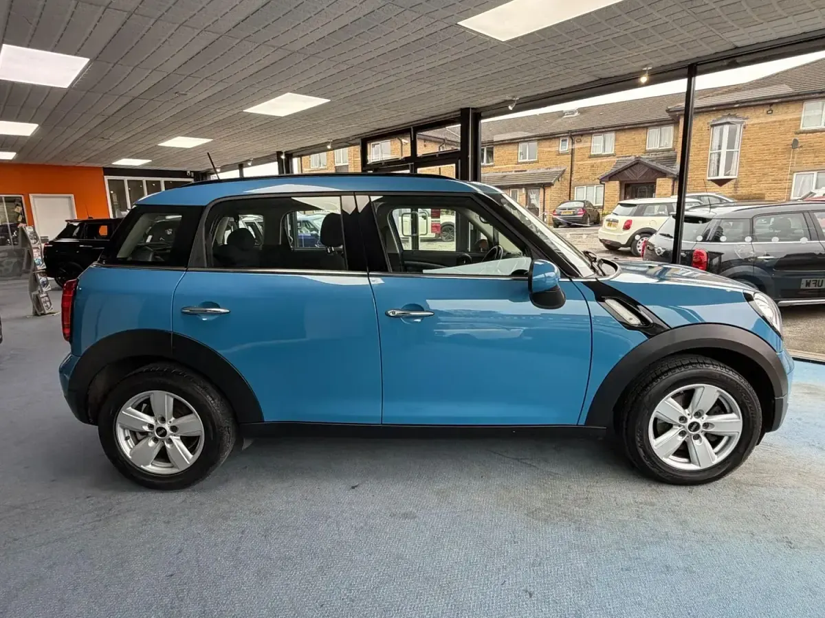 Usado Mini Cooper 122 HP (89 kW) 2016 Azul Citadino