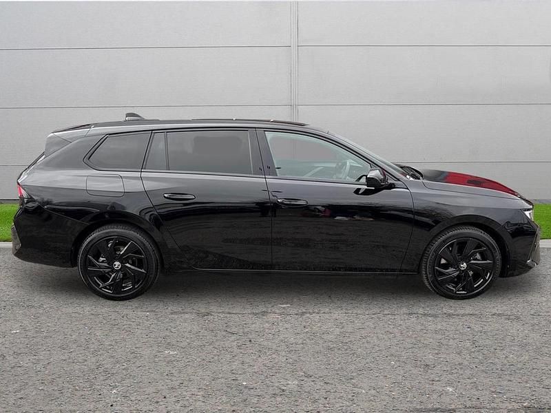 Used Vauxhall Astra S 128 HP (94 kW) 2025 Black Estate