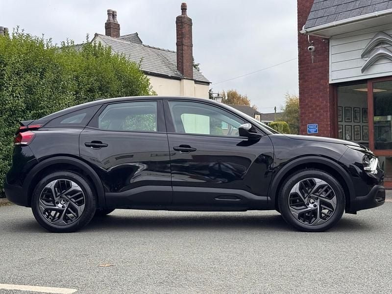 Used Citroën C4 PureTech 127 HP (93 kW) 2024 Black Hatchback