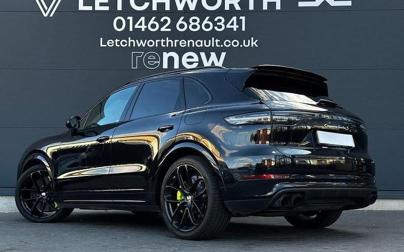 Used Porsche Cayenne Turbo E-Hybrid 680 HP (500 kW) 2022 SUV