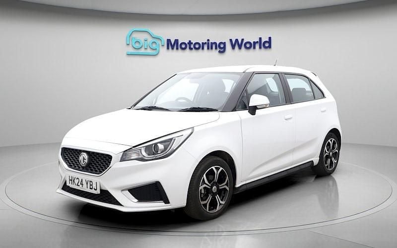 Used MG MG3 Exclusive 106 HP (77 kW) 2024 White Hatchback
