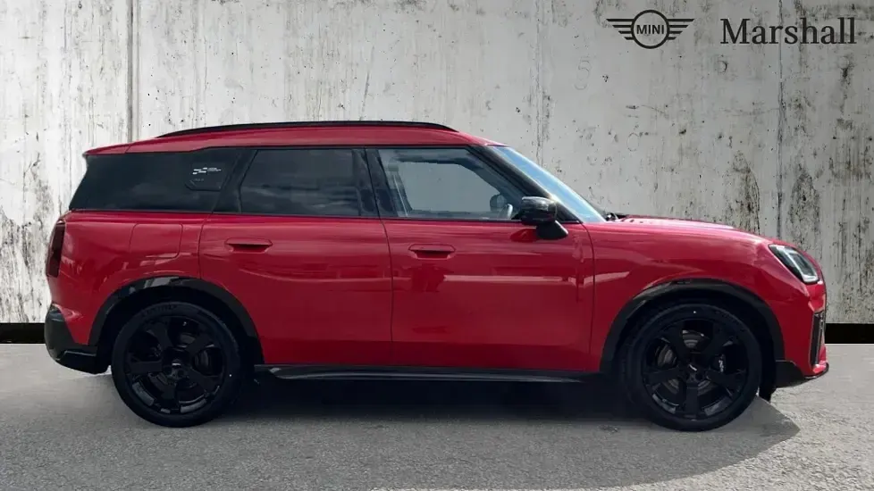 Usado Mini Countryman Sport 218 CV (160 kW) 2024 Rojo SUV