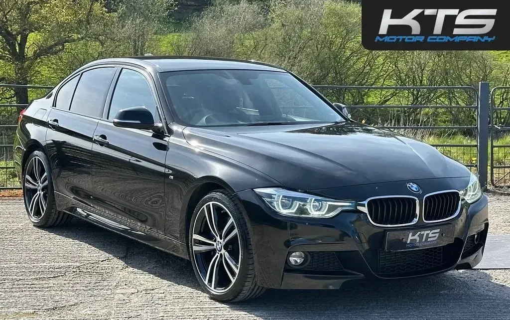 Używany BMW 320 M Sport 190 KM (139 kW) 2016 Czarny Sedan/Limuzyna