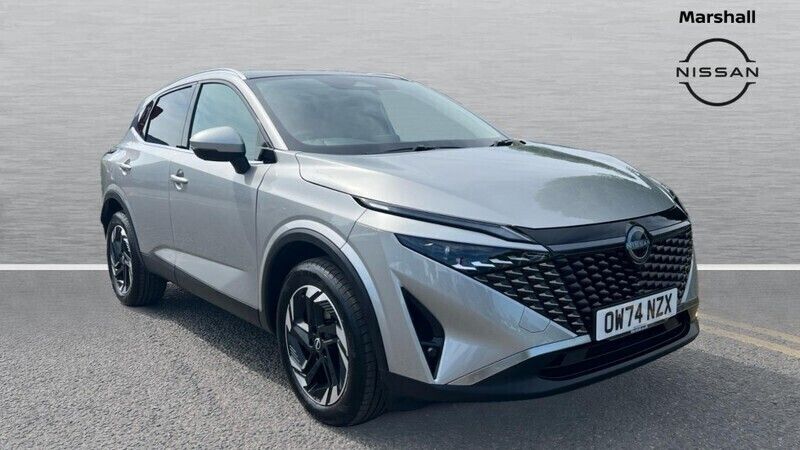 Blade silver Used 2024 Nissan Qashqai N-Connecta SUV | £23,462 (Expensive) - Image 1/4
