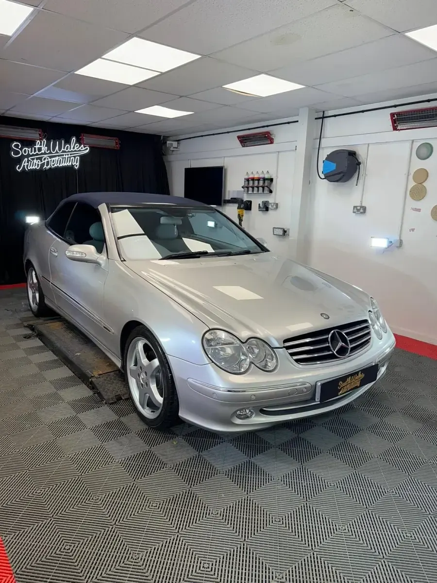 Used Mercedes CLK240 Avantgarde 2003 Silver Cabriolet