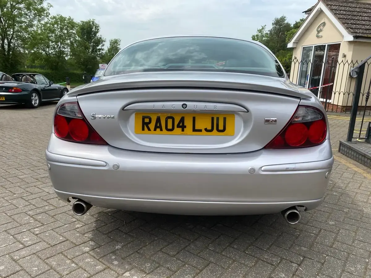Used Jaguar S-Type Supercharged 400 HP (294 kW) 2004 Silver Sedan