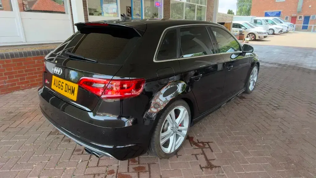Used Audi S3 Sportback 300 HP (220 kW) 2015 Hatchback