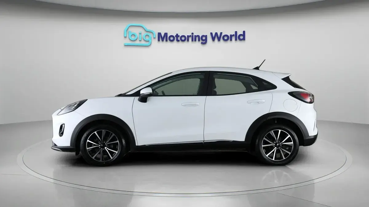 Used Ford Puma Titanium 123 HP (90 kW) 2023 SUV