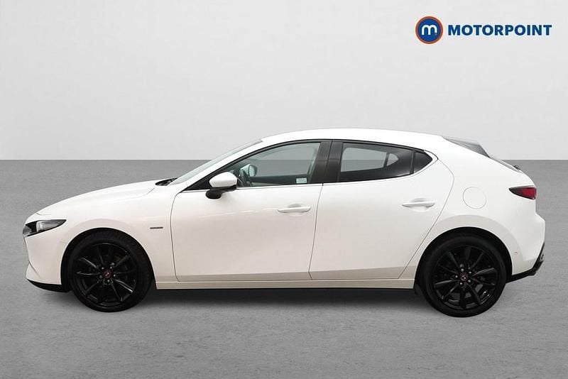 Used Mazda 3 Edition 179 HP (131 kW) 2020 White Hatchback