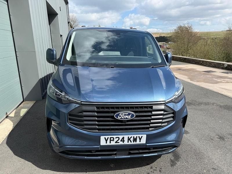 Used Ford Transit Custom Limited 136 HP (100 kW) 2024 Blue Van