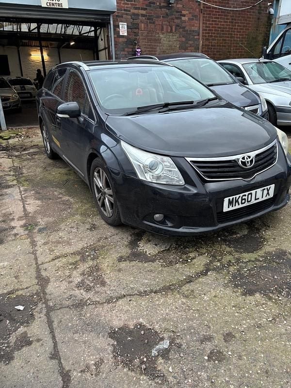 Used Toyota Avensis T4 2010 Black Estate