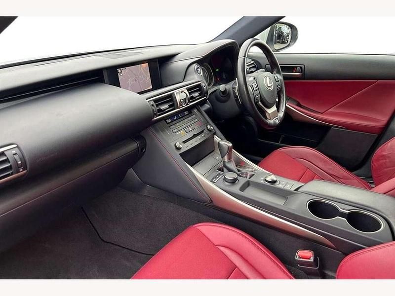 Used Lexus IS300h Sport Line 223 HP (164 kW) 2019 Silver Sedan