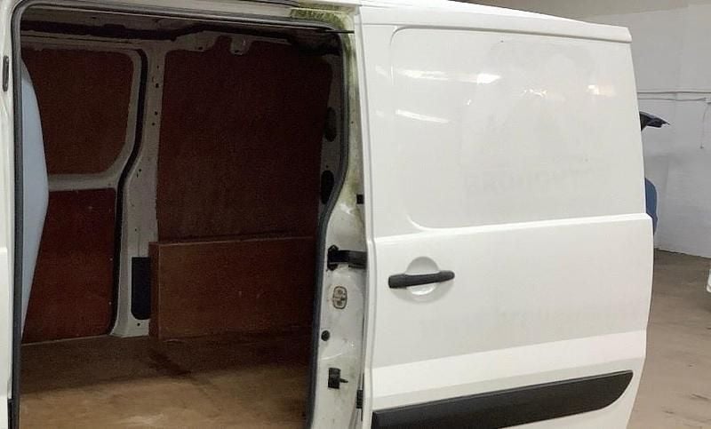 Used Peugeot Expert 90 HP (66 kW) 2014 White Van