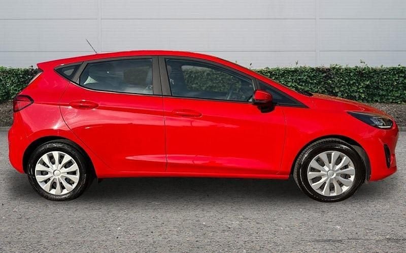 Used Ford Fiesta Trend 101 HP (74 kW) 2022 Red Hatchback