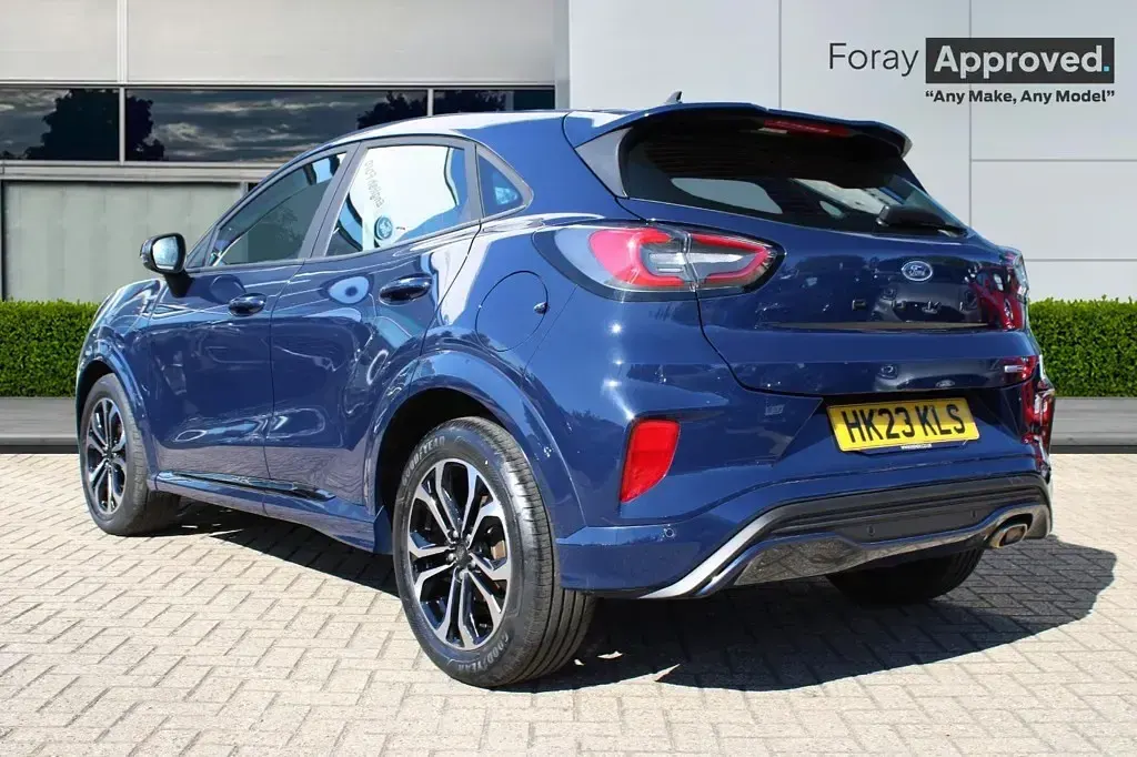 Used Ford Puma ST-Line 2023 Blaser blue SUV