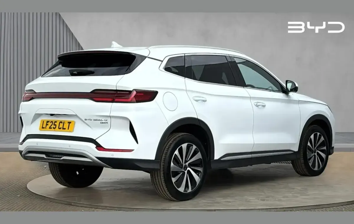 Used BYD Seal U Comfort 218 HP (160 kW) 2025 White SUV