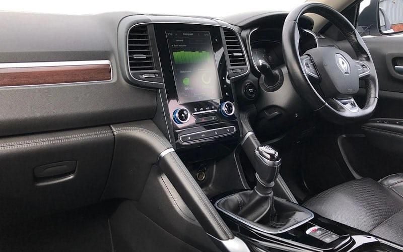 Usado Renault Koleos Signature 177 HP (130 kW) 2018 Prateado SUV