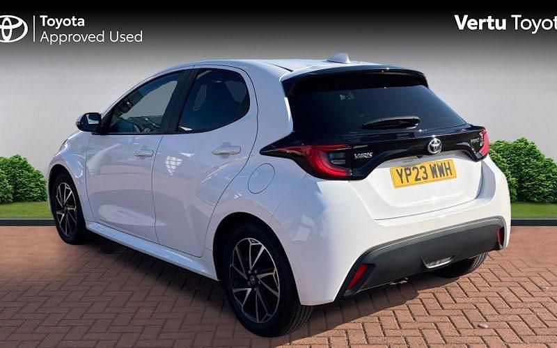 Used Toyota Yaris Hybrid Design 116 HP (85 kW) 2026 Hatchback