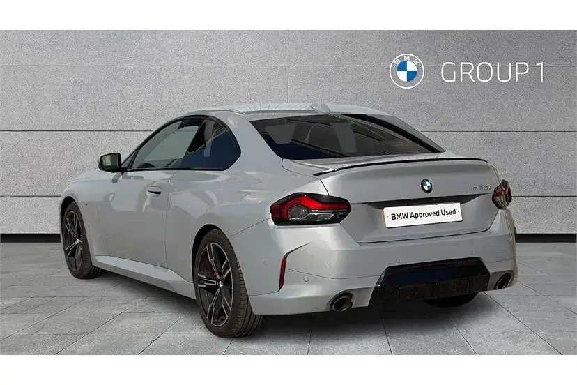 Begagnad BMW 220 M Sport 184 HK (135 kW) 2025 Grå Sportkupé