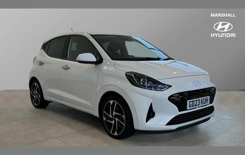 Used Hyundai i10 Premium 84 HP (61 kW) 2023 Atlas white  Hatchback