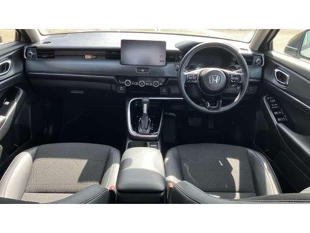 Used Honda HR-V Advance 131 HP (96 kW) 2024 Beige SUV