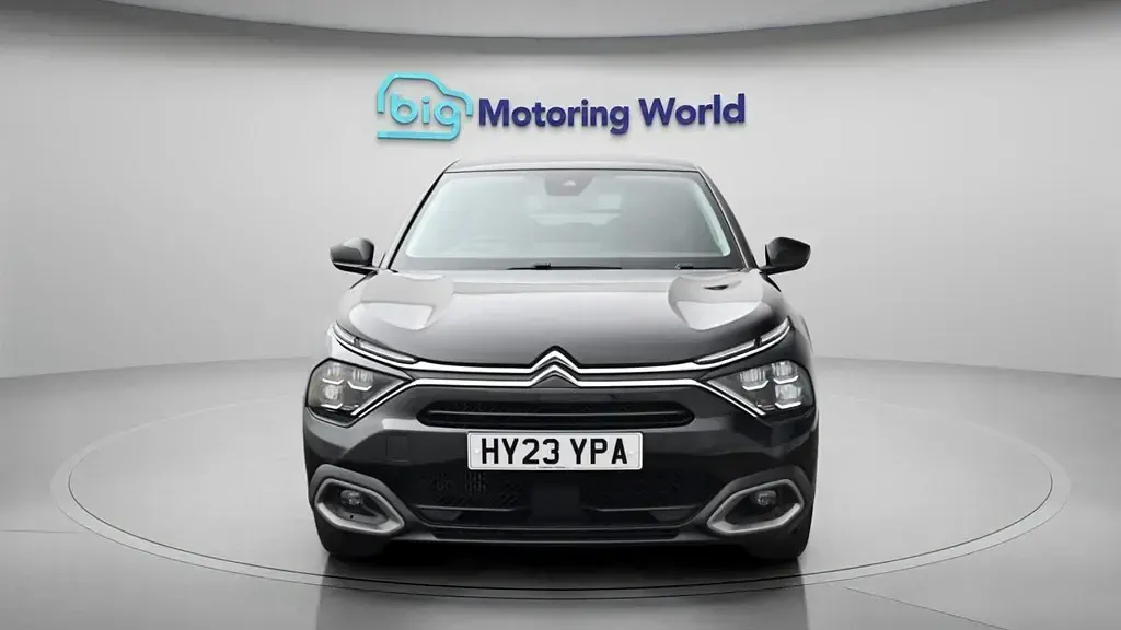Usado Citroën C4 PureTech 130 HP (95 kW) 2023 Preto SUV
